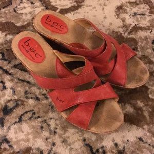 BOC B.O.C. BORN CONCEPT Red Wedge floral sandals 9